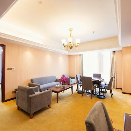 Vienna Hotel Jinshan New City Wanda Plaza Dış mekan fotoğraf